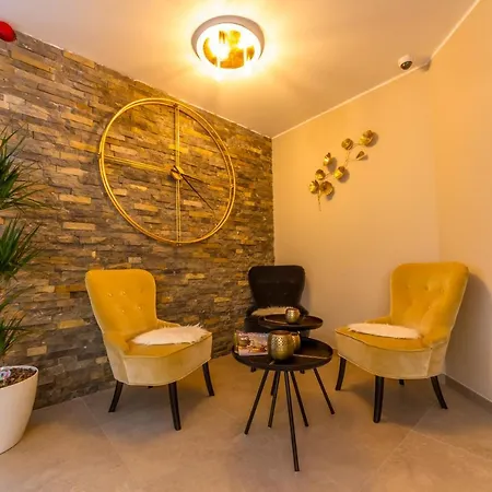 Hotel Manavahotel 3*