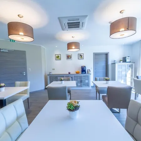 Hotel Manavahotel Herstal