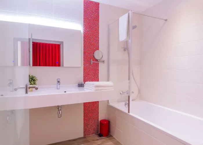 Manavahotel 3* Herstal